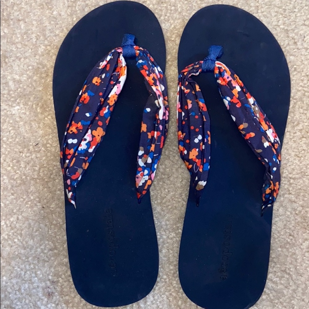 Aeropostale Flip-Flops